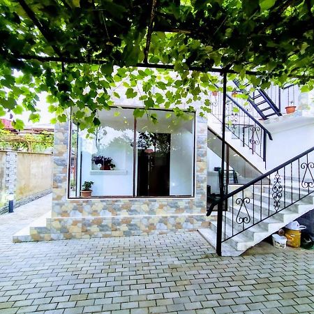Nita Apartment Kobuleti ภายนอก รูปภาพ
