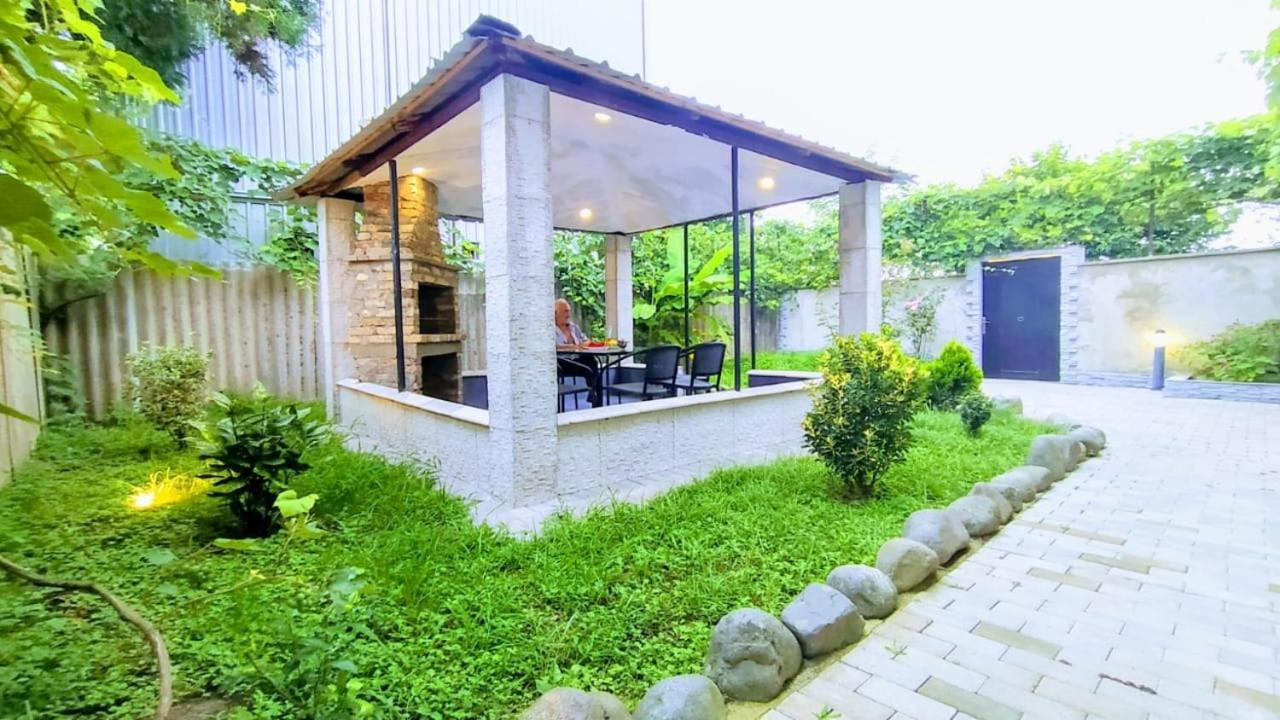 Nita Apartment Kobuleti ภายนอก รูปภาพ