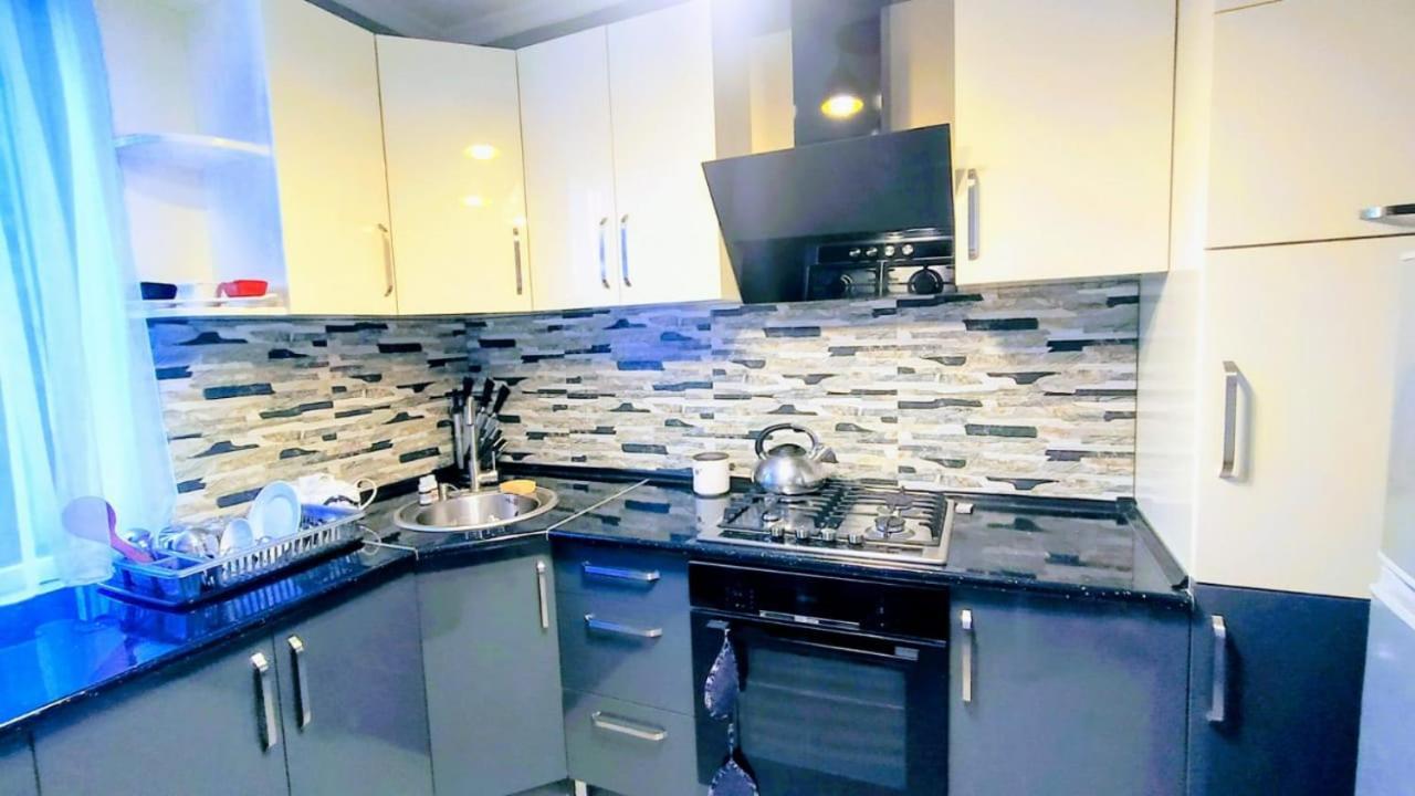 Nita Apartment Kobuleti ภายนอก รูปภาพ