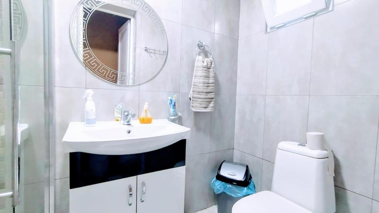 Nita Apartment Kobuleti ภายนอก รูปภาพ